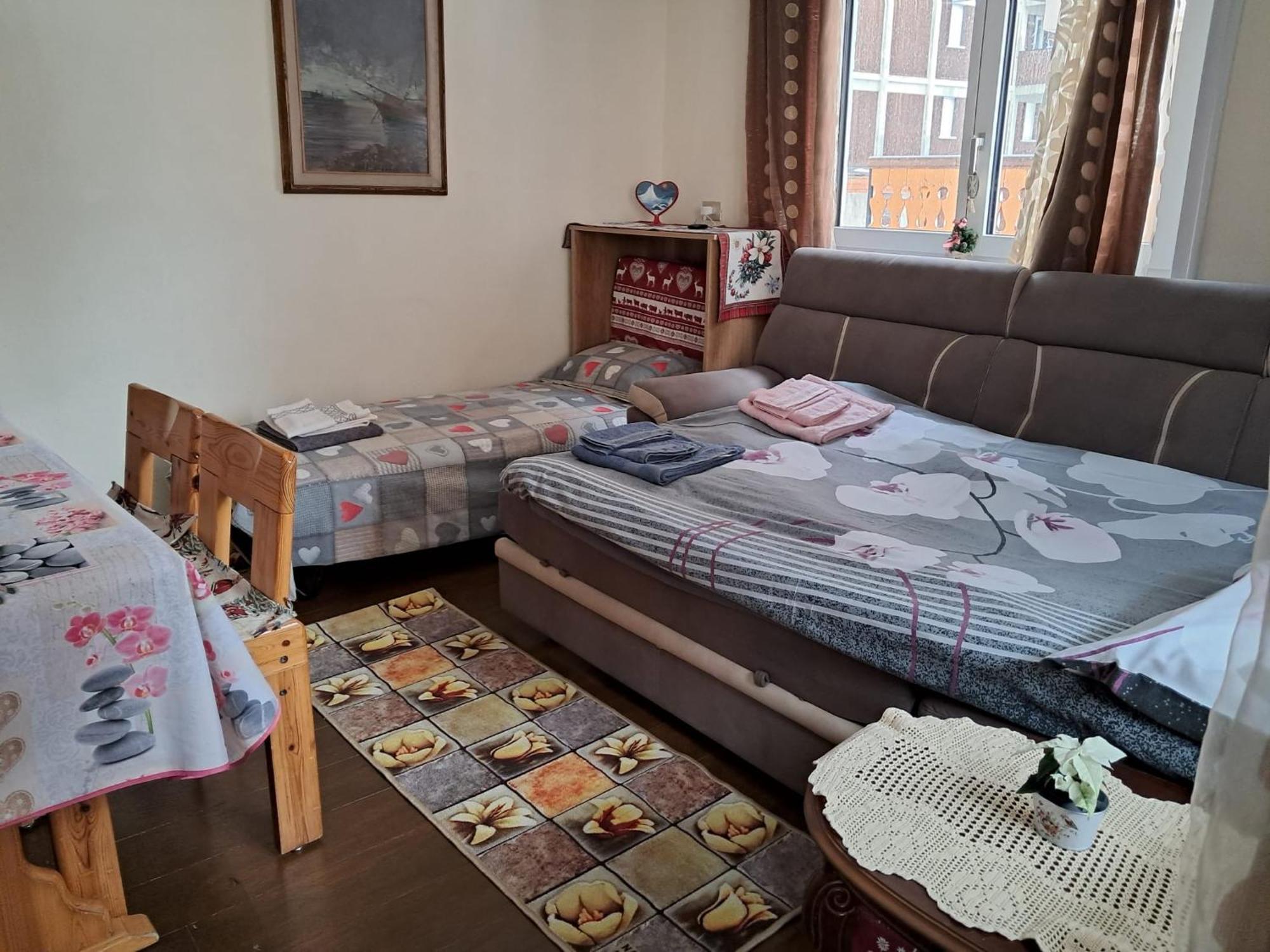 Appartamento Rinnovato Centralissimo A Cervinia 브루일서비니아 외부 사진